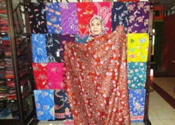 Peran Wanita dalam Industri Batik di Desa Bakaran Pati (Selesai)