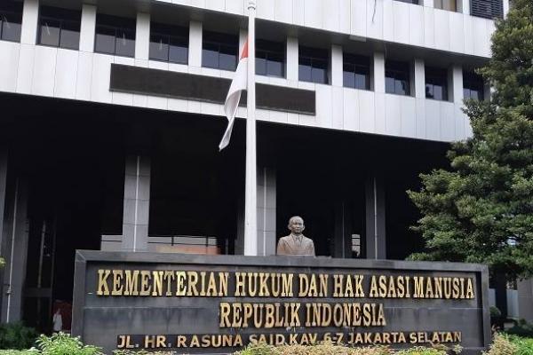 Upaya Penanganan Kasus Pelanggaran Hak Asasi Manusia Di Indonesia