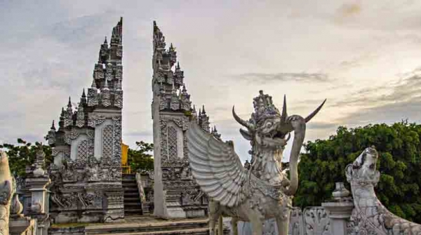 Kerajaan-Kerajaan Pada Masa Hindu-Buddha di Indonesia